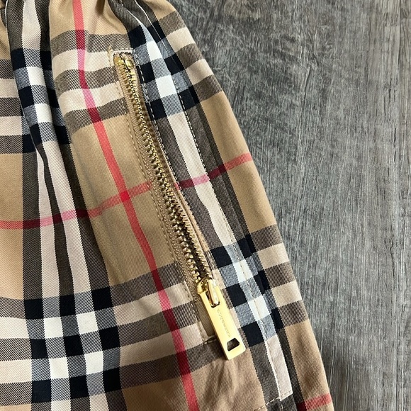 Burberry Vintage Patchwork Check girls shorts size 4 - Picture 13 of 15